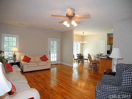 1448 Weatherwood Drive
