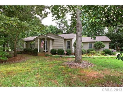 139 State Park Road sold home in Pinecroft, Troutman, NC