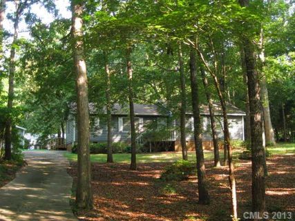 3014 Low Gap Road