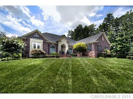 5601 Amanda Lane