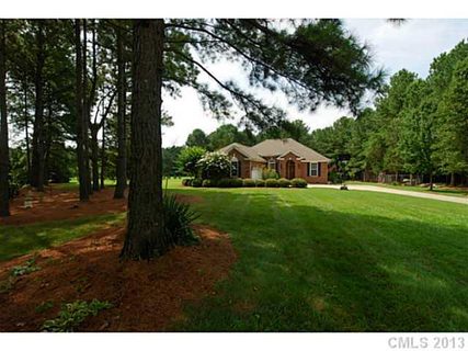 2809 Michelle Court
