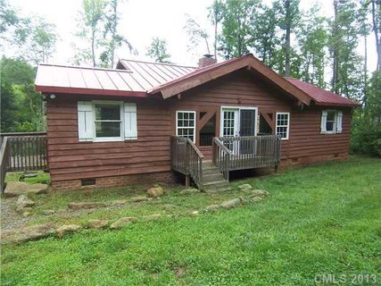7517 Virginia Street sold home in Lake Haven, Denver, NC