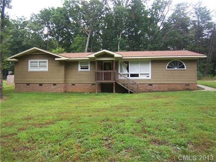 7545 Red Robin Trail sold home in Lake Haven, Denver, NC