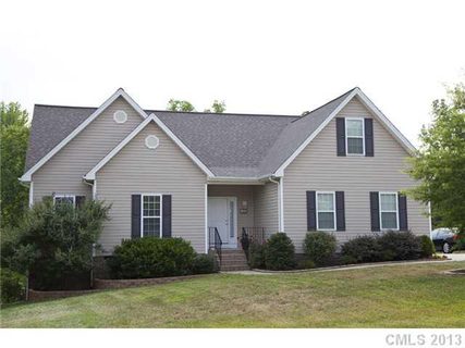 124 Whistling Pines Drive