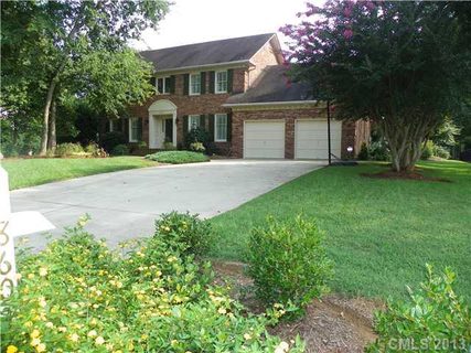 Previously sold for $242,700