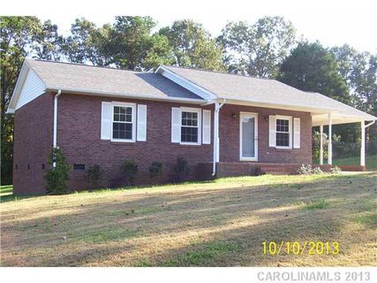 226 Cider Drive sold home in Apple Hill Acres, Shelby, NC