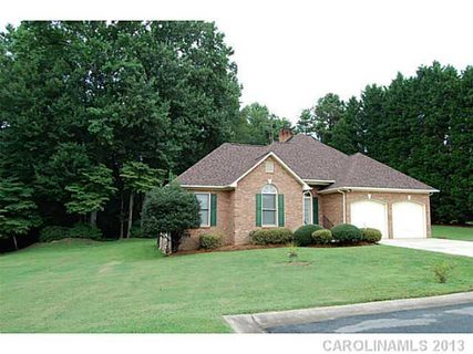 104 Provincial Road sold home in Province Place, Gastonia, NC