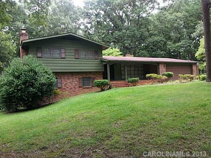 340 Vineyard Drive sold home in Orchard Hills, Salisbury, NC