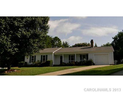 9806 Alexander Glen Drive