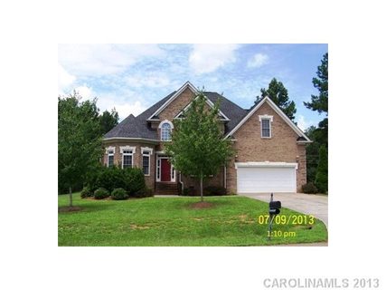 106 Honeysuckle Creek Loop sold home in Honeysuckle Creek, Mooresville, NC