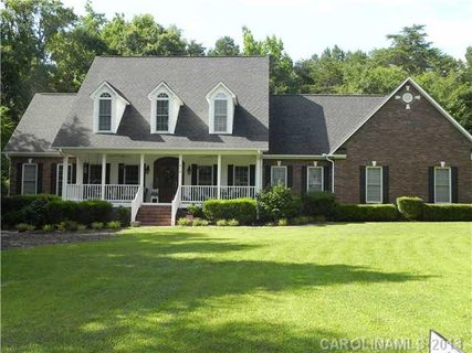 514 Saint Johns Drive sold home in St Johns Woods, Salisbury, NC