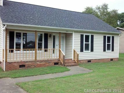 1014 Sw Van Gogh Drive sold home in Parkview, Concord, NC