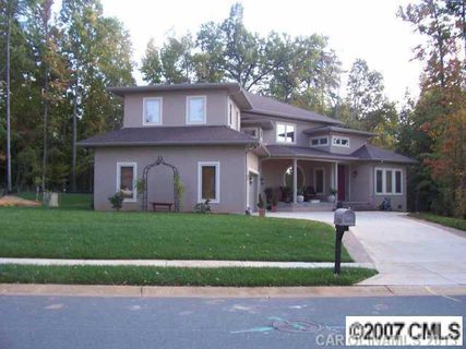 10122 Fairlea Drive sold home in Hugh Haven, Charlotte, NC