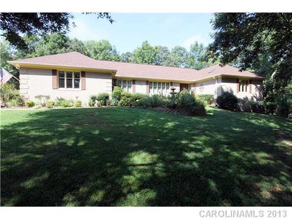 1501 Dennbriar Drive