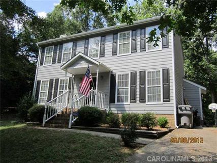 11809 Lansbury Court sold home in Woodcreek, Charlotte, NC