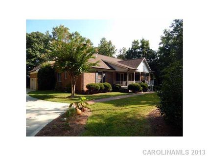 1584 Old Tara Lane
