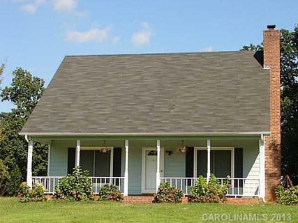 204 Drew Court