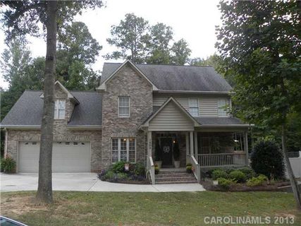 1505 Magnolia Drive