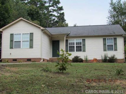 122 Hickory Wood Drive