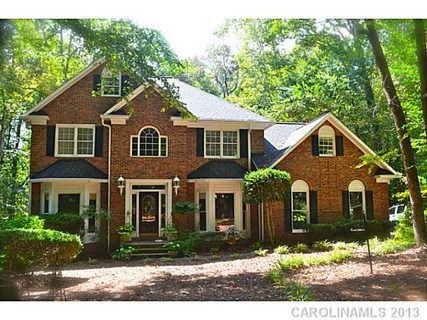 1800 Tanglebriar Court