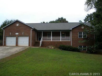 2791 Ne 5th Avenue sold home in Meridian, Hickory, NC