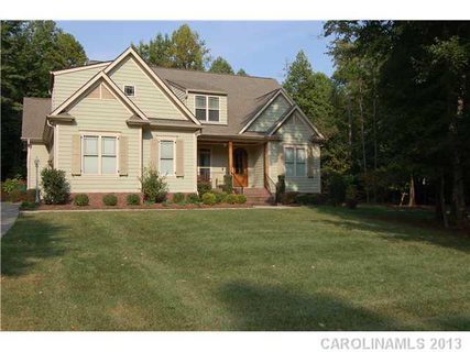 3913 Davis Drive sold home in East Providence Estates, Charlotte, NC