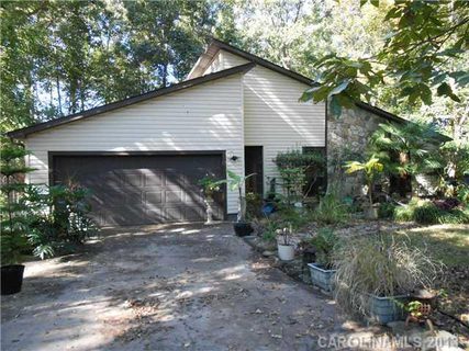 3716 Bon Rea Drive sold home in Cedarwood, Charlotte, NC