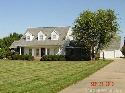 138 Westview Lane sold home in Meadow Oaks, Statesville, NC