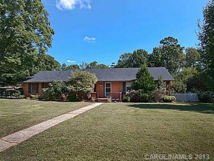 2403 Mary Ann Drive