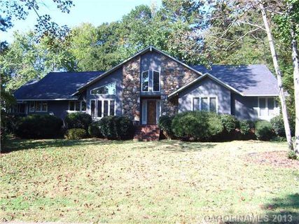 5055 Kentwood Drive