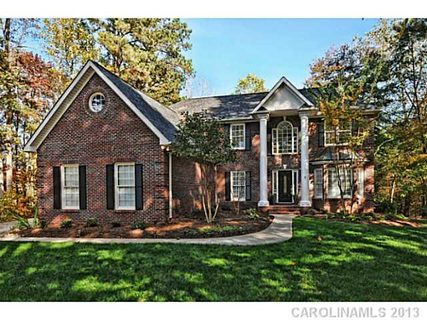 11184 Scullers Run Drive sold home in Watertrace, Tega Cay, SC