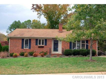 1846 Townes Court