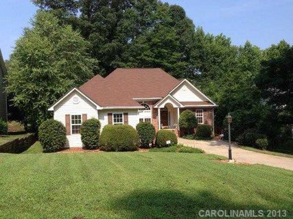1007 Raywood Court