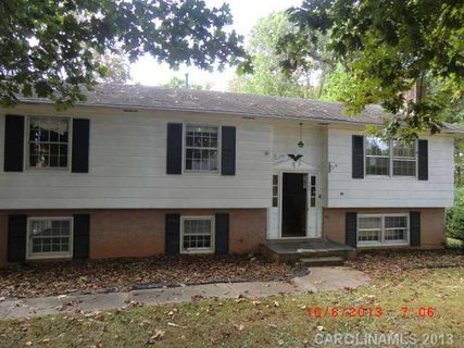 107 Lancelot Road sold home in Kings Forest, Salisbury, NC