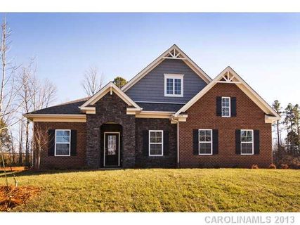2638 Stonewood View