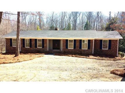 3253 Woodchuck Drive