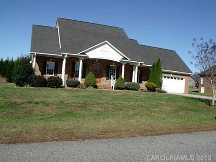 2891 Woodfield Lane