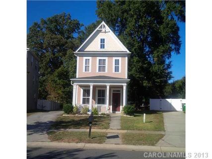 1312 Rising Oak Drive