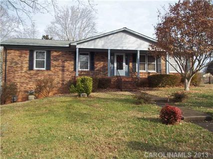 2441 Montrose Drive