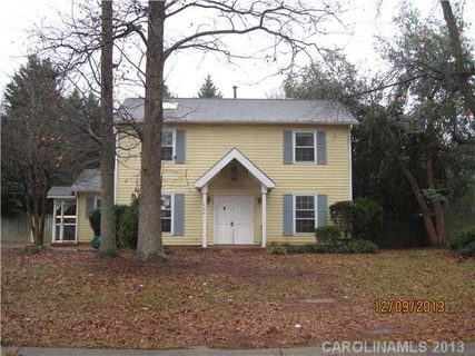 2646 Clover Hill Lane