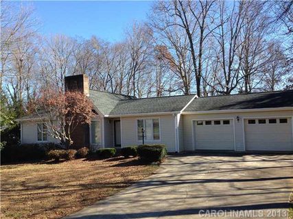 1436 Ne 32nd Street Court sold home in Stoneridge, Conover, NC