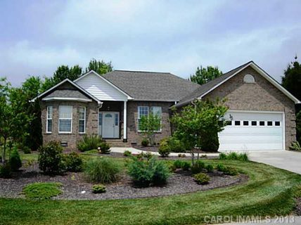 718 Heatherwood Lane