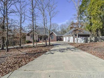 440 Falcon Drive