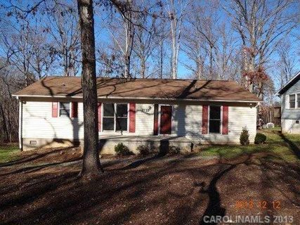 3725 Shannon Loop sold home in Lake Haven, Denver, NC