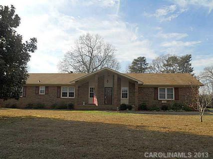 1640 Arden Drive