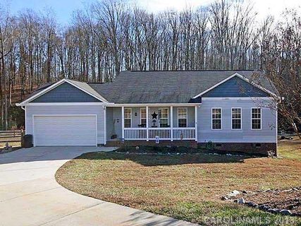 134 Whistling Pines Drive