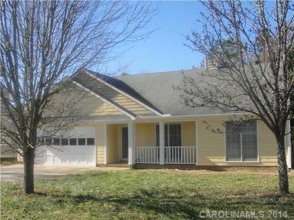 1284 Sw Willowbreeze Court