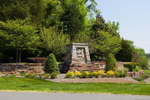 Previously sold for $199,000