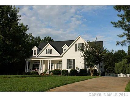 2051 Sunswept Lane sold home in Hunters Place, York, SC