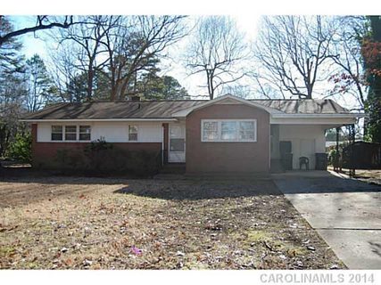 2536 Carroll Street sold home in Briarwood Acres, Monroe, NC